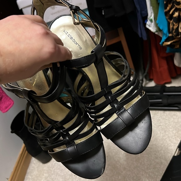 Liz Claiborne heels only worn once - Picture 3 of 3